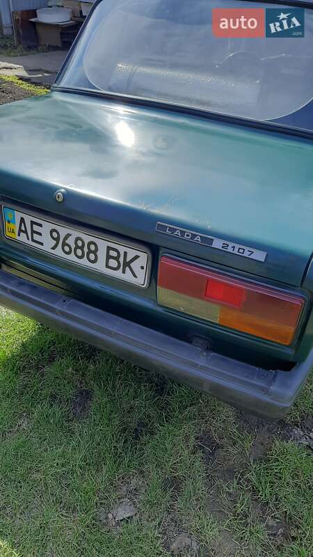 Седан ВАЗ / Lada 2105 1983 в Днепре