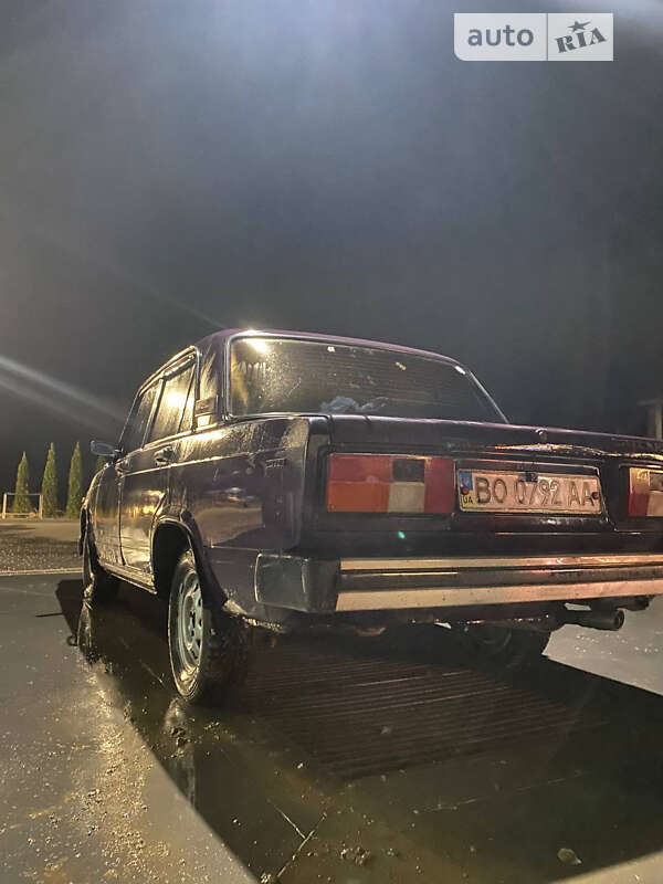 Седан ВАЗ / Lada 2105 1997 в Надворной