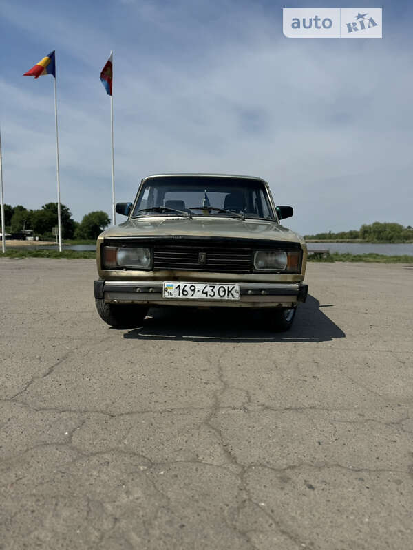 Седан ВАЗ / Lada 2105 1991 в Балті