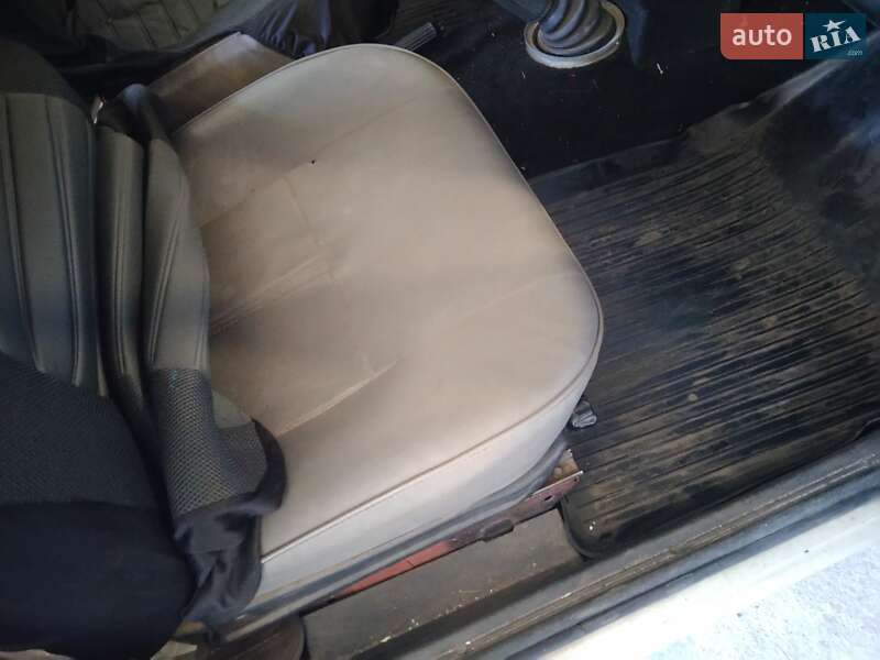 Седан ВАЗ / Lada 2105 1991 в Александрие