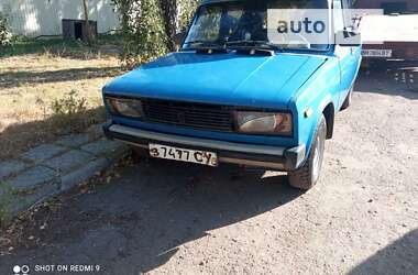 Седан ВАЗ / Lada 2105 1991 в Ромнах