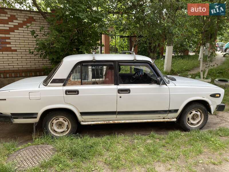Седан ВАЗ / Lada 2105 1991 в Бердичеві