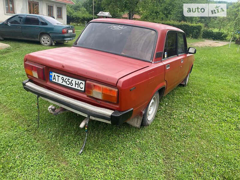 Седан ВАЗ / Lada 2105 1990 в Коломиї