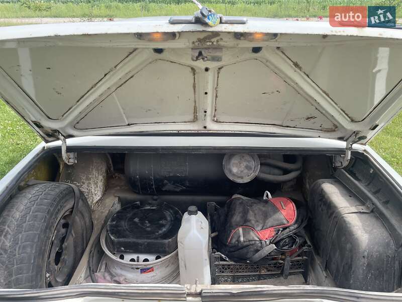 Седан ВАЗ / Lada 2105 1992 в Бережанах фото 6 Седан ВАЗ / Lada 2105 1992 в Бережанах