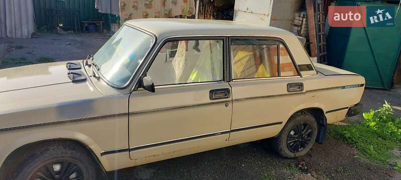 Седан ВАЗ / Lada 2105 1983 в Турбовом