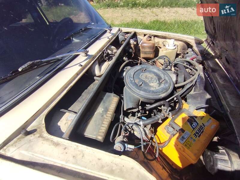 Седан ВАЗ / Lada 2105 1988 в Ужгороді