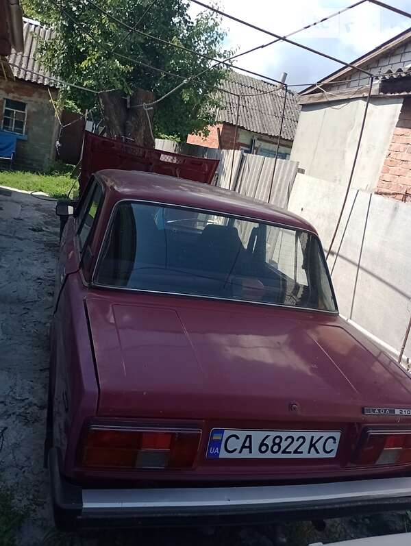 Седан ВАЗ / Lada 2105 1985 в Черкассах