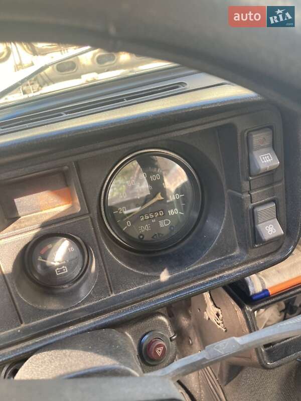 Седан ВАЗ / Lada 2105 1986 в Киеве