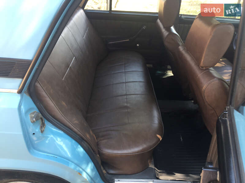 Седан ВАЗ / Lada 2105 1987 в Черновцах