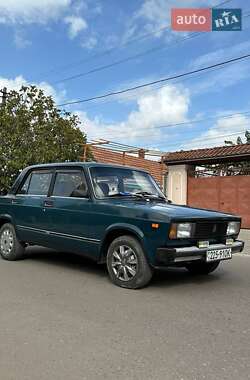 Седан ВАЗ / Lada 2105 2001 в Одессе