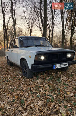 Седан ВАЗ 2105 1982 в 