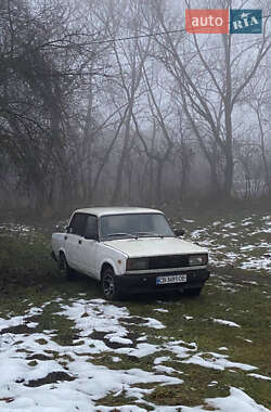 Седан ВАЗ / Lada 2105 1988 в Чернігові