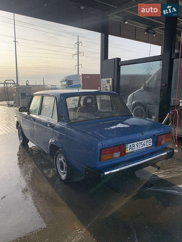 Седан ВАЗ / Lada 2105 1992 в Одессе