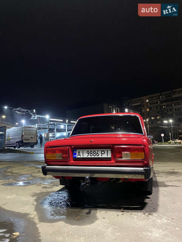 Седан ВАЗ / Lada 2105 1987 в Броварах
