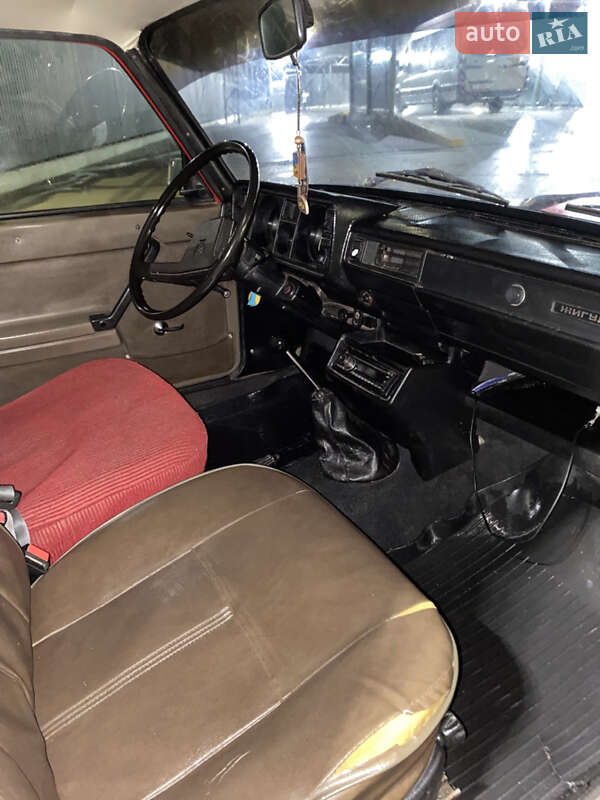 Седан ВАЗ / Lada 2105 1987 в Броварах