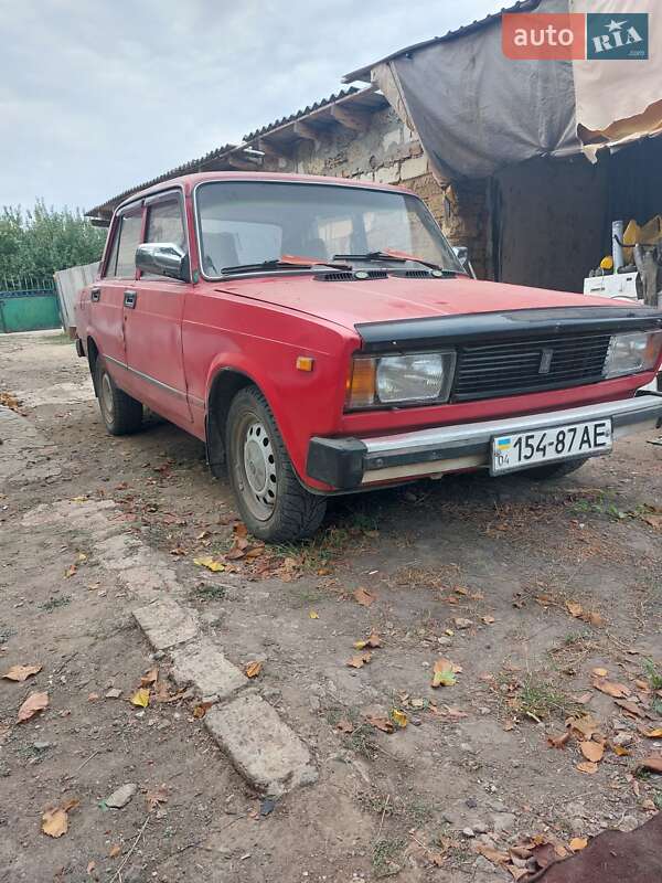 Седан ВАЗ / Lada 2105 1982 в Херсоне