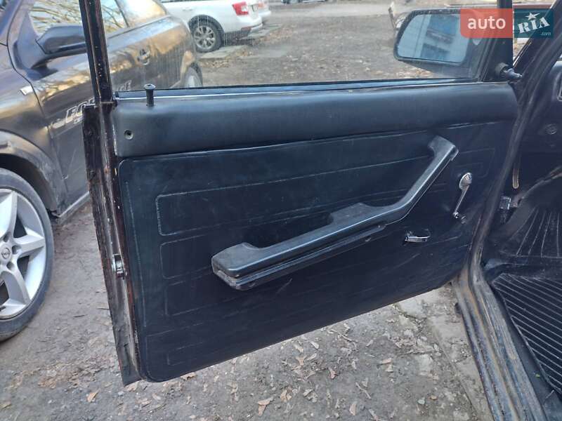 Седан ВАЗ / Lada 2105 1984 в Краматорську