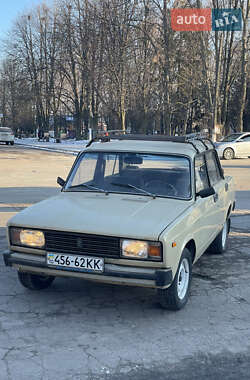 Седан ВАЗ / Lada 2105 1986 в Обухове