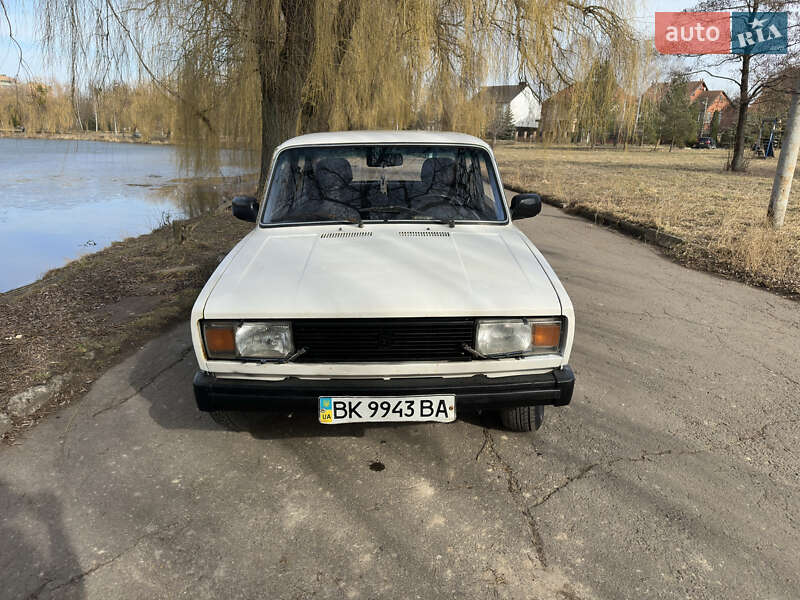 Седан ВАЗ / Lada 2105 1999 в Рівному