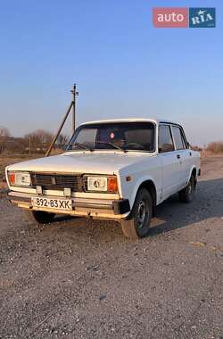 Седан ВАЗ / Lada 2105 2003 в Краснокутську