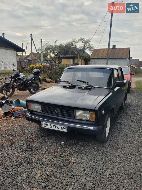 Седан ВАЗ / Lada 2105 1992 в Маневичах