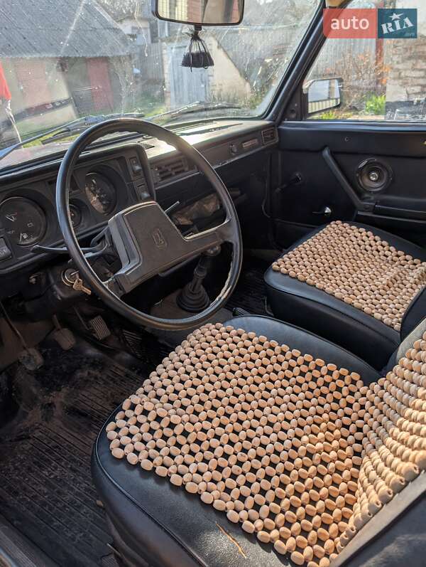 Седан ВАЗ / Lada 2105 1990 в Переяславе