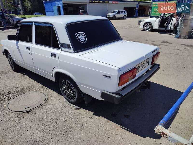 Седан ВАЗ / Lada 2105 1989 в Запоріжжі