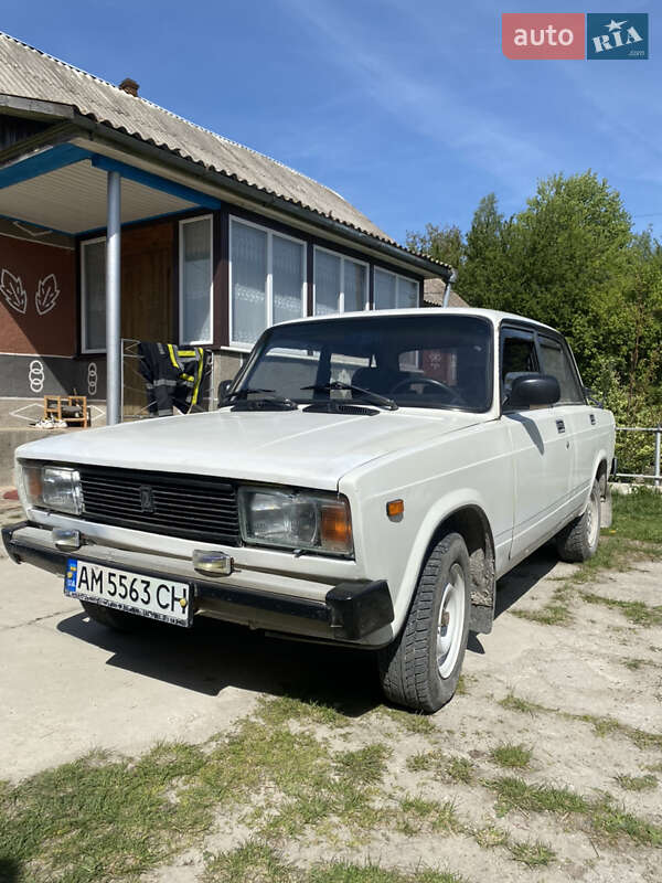 Седан ВАЗ / Lada 2105 1991 в Баранівці