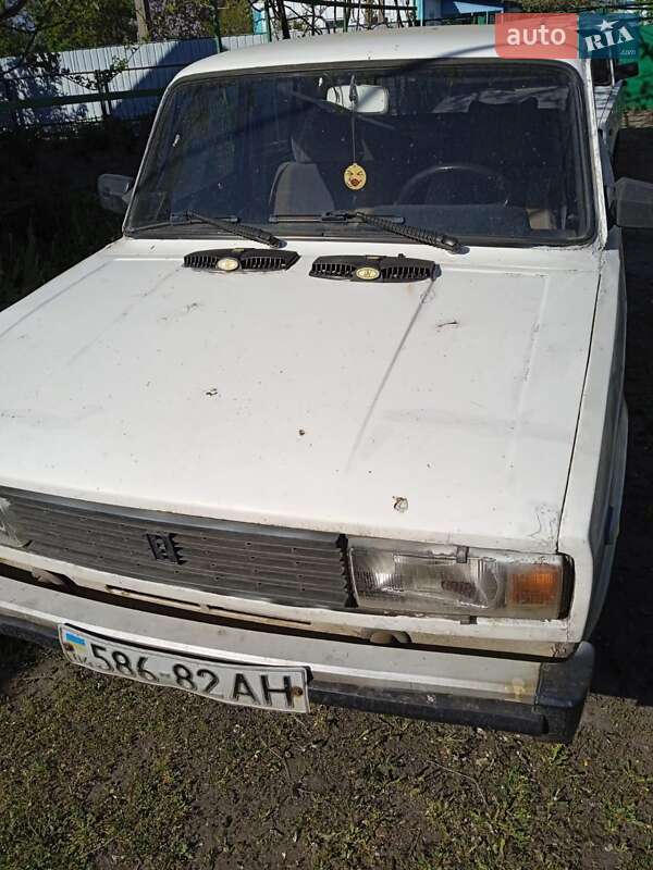 Седан ВАЗ / Lada 2105 1984 в Дніпрі