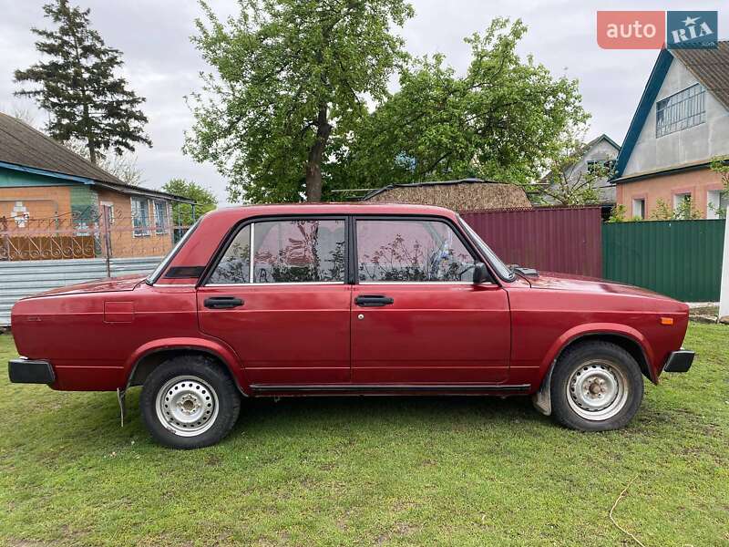 Седан ВАЗ / Lada 2105 1996 в Теофіполі