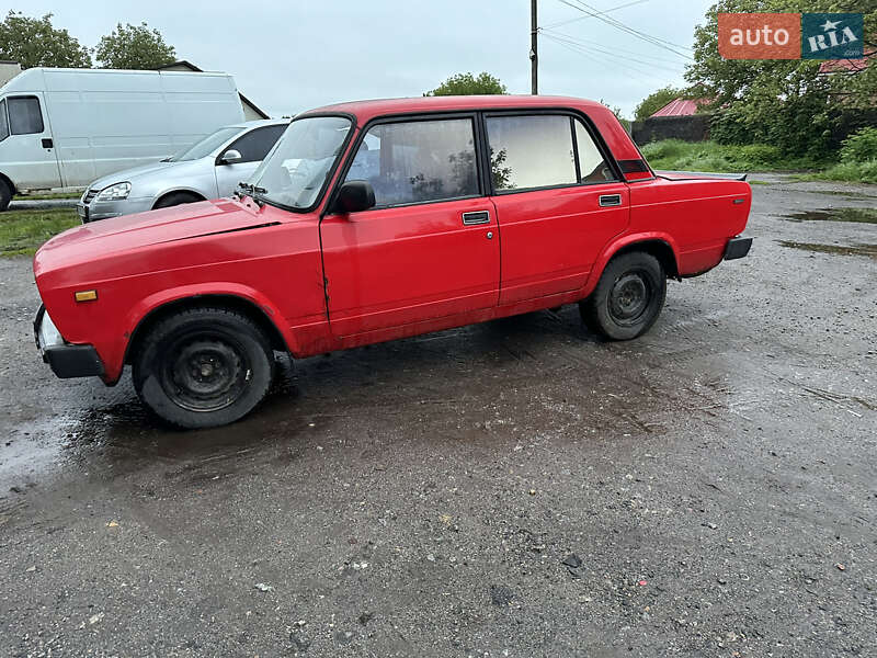 Седан ВАЗ / Lada 2105 1992 в Виннице фото 3 Седан ВАЗ / Lada 2105 1992 в Виннице