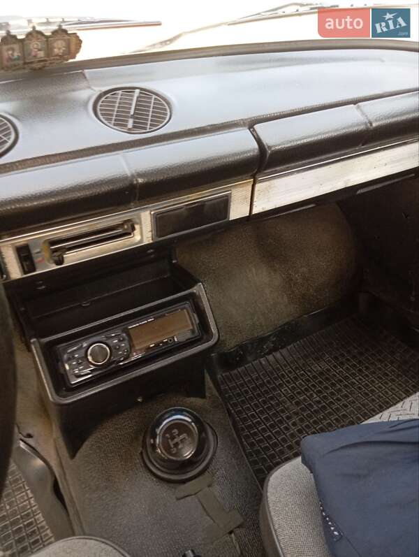 Седан ВАЗ / Lada 2105 1981 в Львове