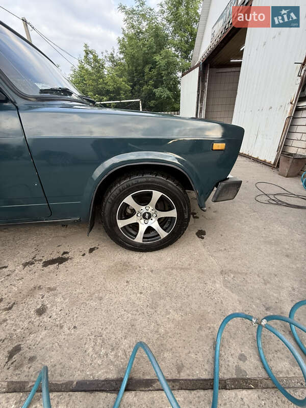 Седан ВАЗ / Lada 2105 1997 в Новомосковске