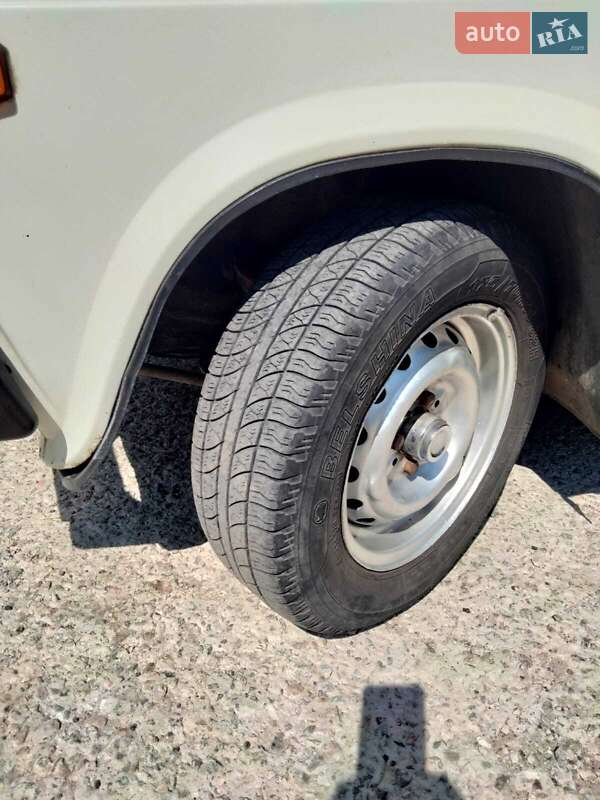 Седан ВАЗ / Lada 2105 1983 в Дніпрі фото 8 Седан ВАЗ / Lada 2105 1983 в Дніпрі