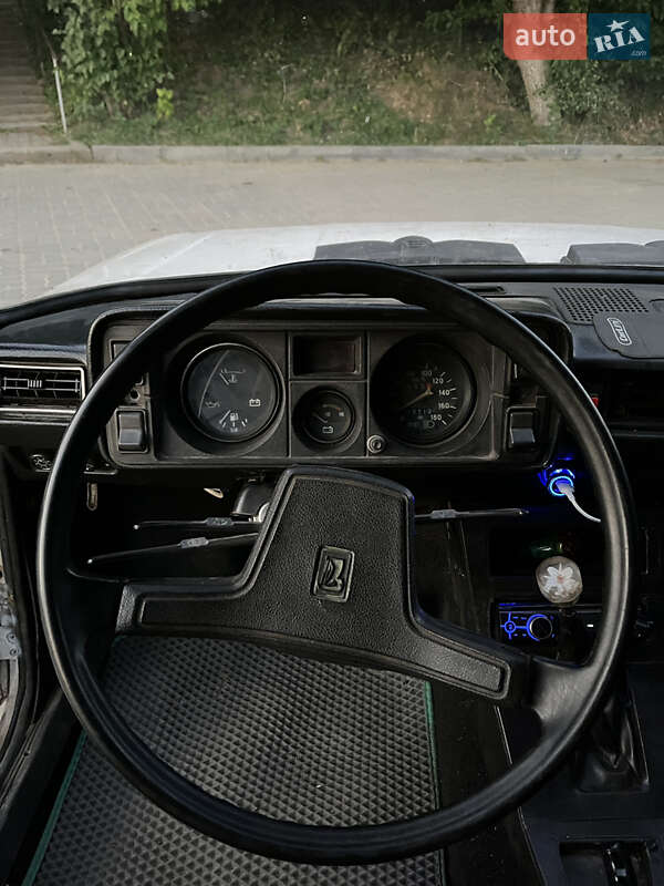 Седан ВАЗ / Lada 2105 1992 в Калуші