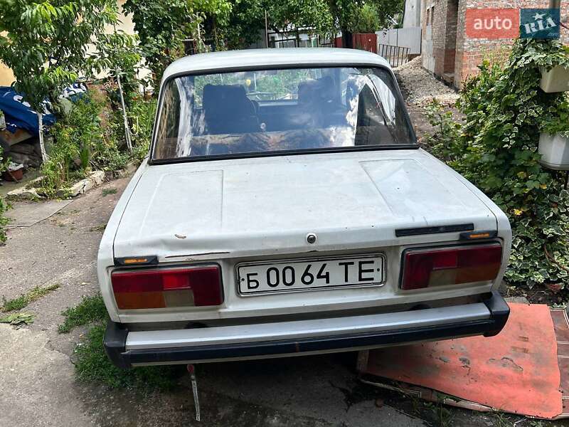 Седан ВАЗ / Lada 2105 1982 в Тернополе