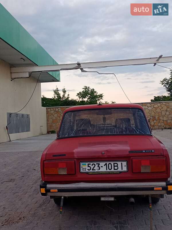 Седан ВАЗ / Lada 2105 1993 в Виннице