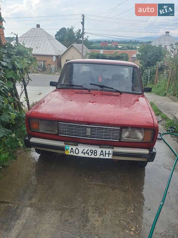 Седан ВАЗ / Lada 2105 1994 в Берегово