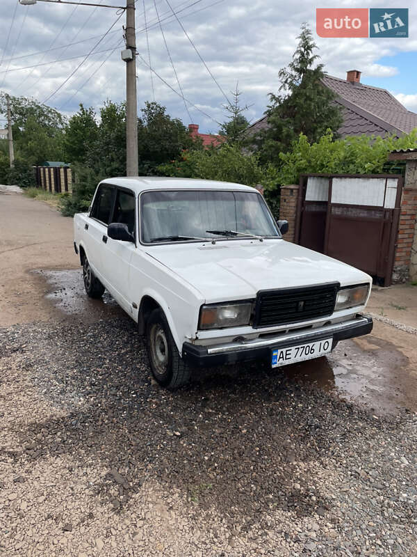 Седан ВАЗ / Lada 2105 1990 в Кривом Роге