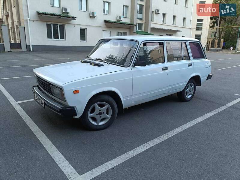 Седан ВАЗ 2105 1990 в 