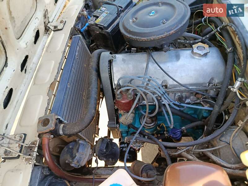 Седан ВАЗ / Lada 2105 1982 в Херсоне
