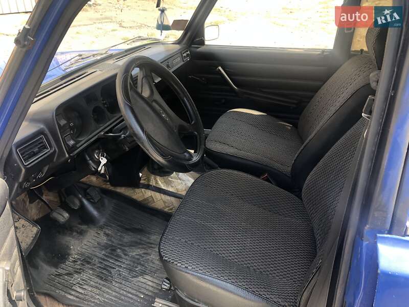 Седан ВАЗ / Lada 2105 1999 в Херсоні