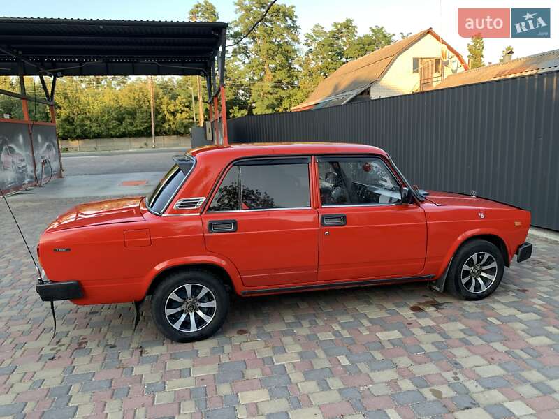 Седан ВАЗ / Lada 2105 1988 в Смеле фото 5 Седан ВАЗ / Lada 2105 1988 в Смеле