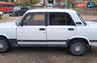 Седан ВАЗ 2105 2001 в 