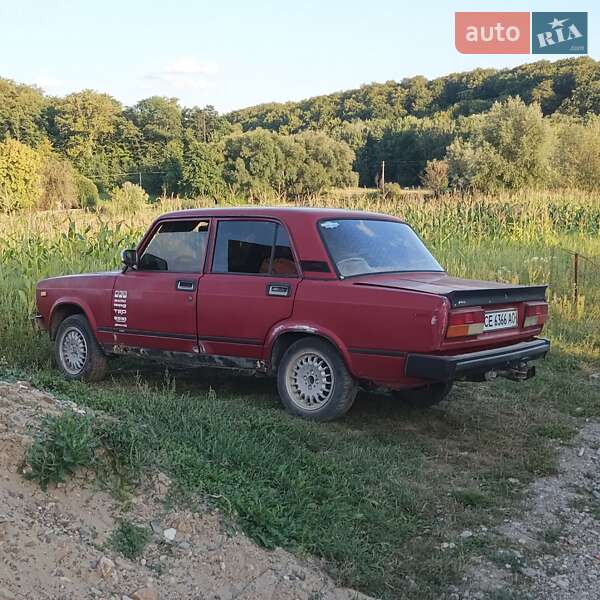 Седан ВАЗ / Lada 2105 1993 в Черновцах