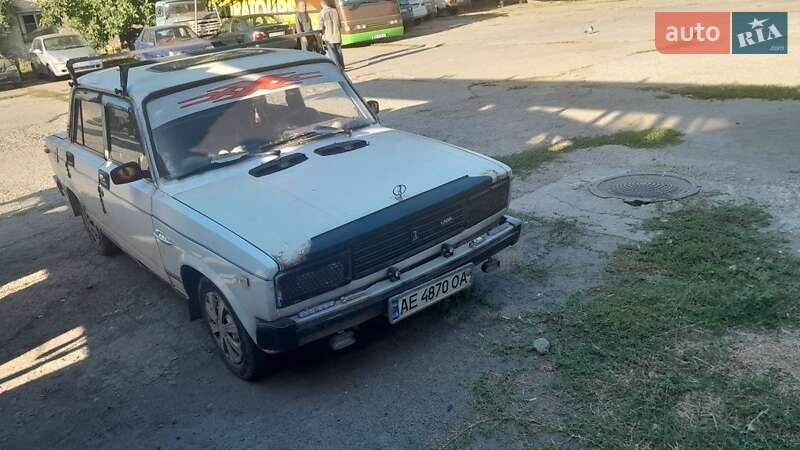 Седан ВАЗ / Lada 2105 1987 в Днепре фото 3 Седан ВАЗ / Lada 2105 1987 в Днепре