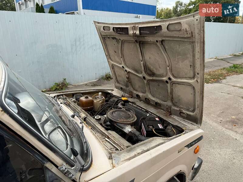 Седан ВАЗ / Lada 2105 1981 в Харкові фото 10 Седан ВАЗ / Lada 2105 1981 в Харкові
