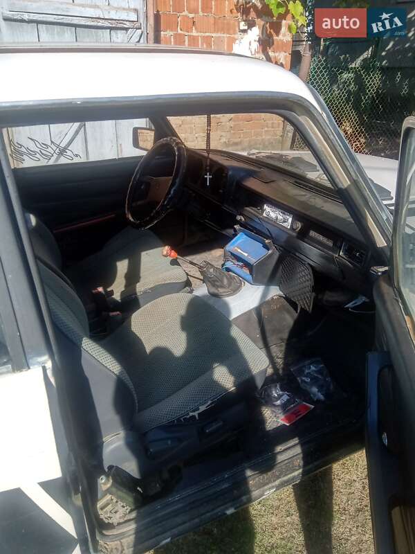 Седан ВАЗ / Lada 2105 1991 в Рудки фото 6 Седан ВАЗ / Lada 2105 1991 в Рудки