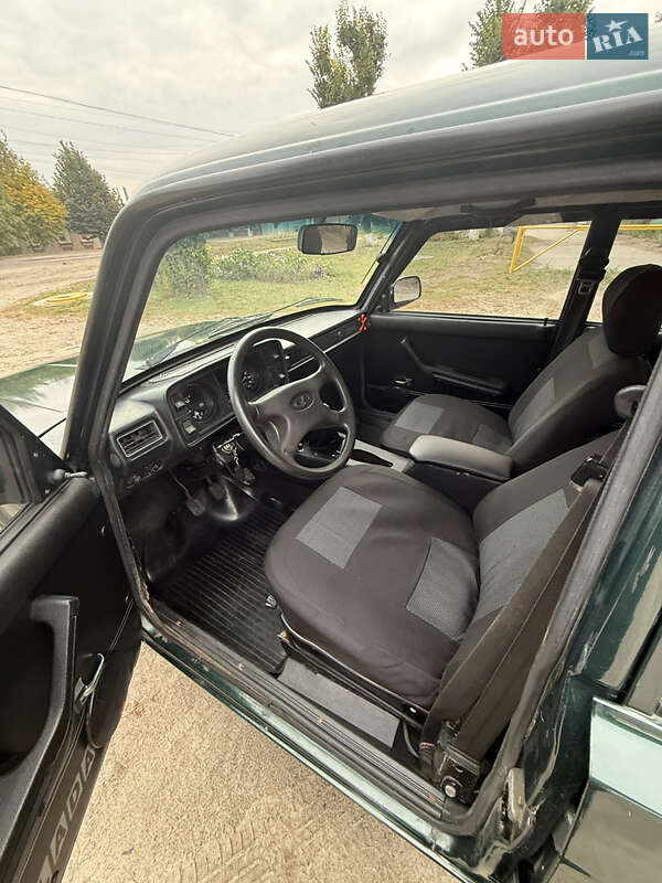 Седан ВАЗ / Lada 2105 1999 в Богодухове фото 7 Седан ВАЗ / Lada 2105 1999 в Богодухове