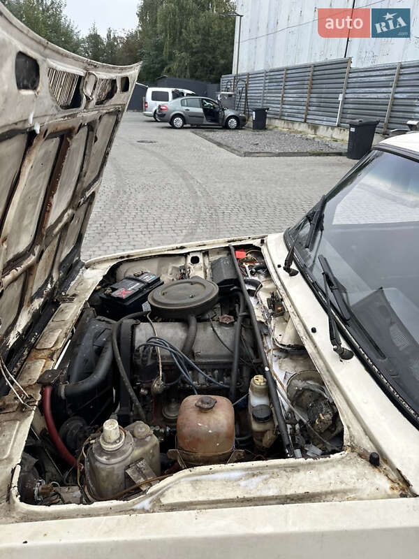 Седан ВАЗ / Lada 2105 1989 в Дублянах